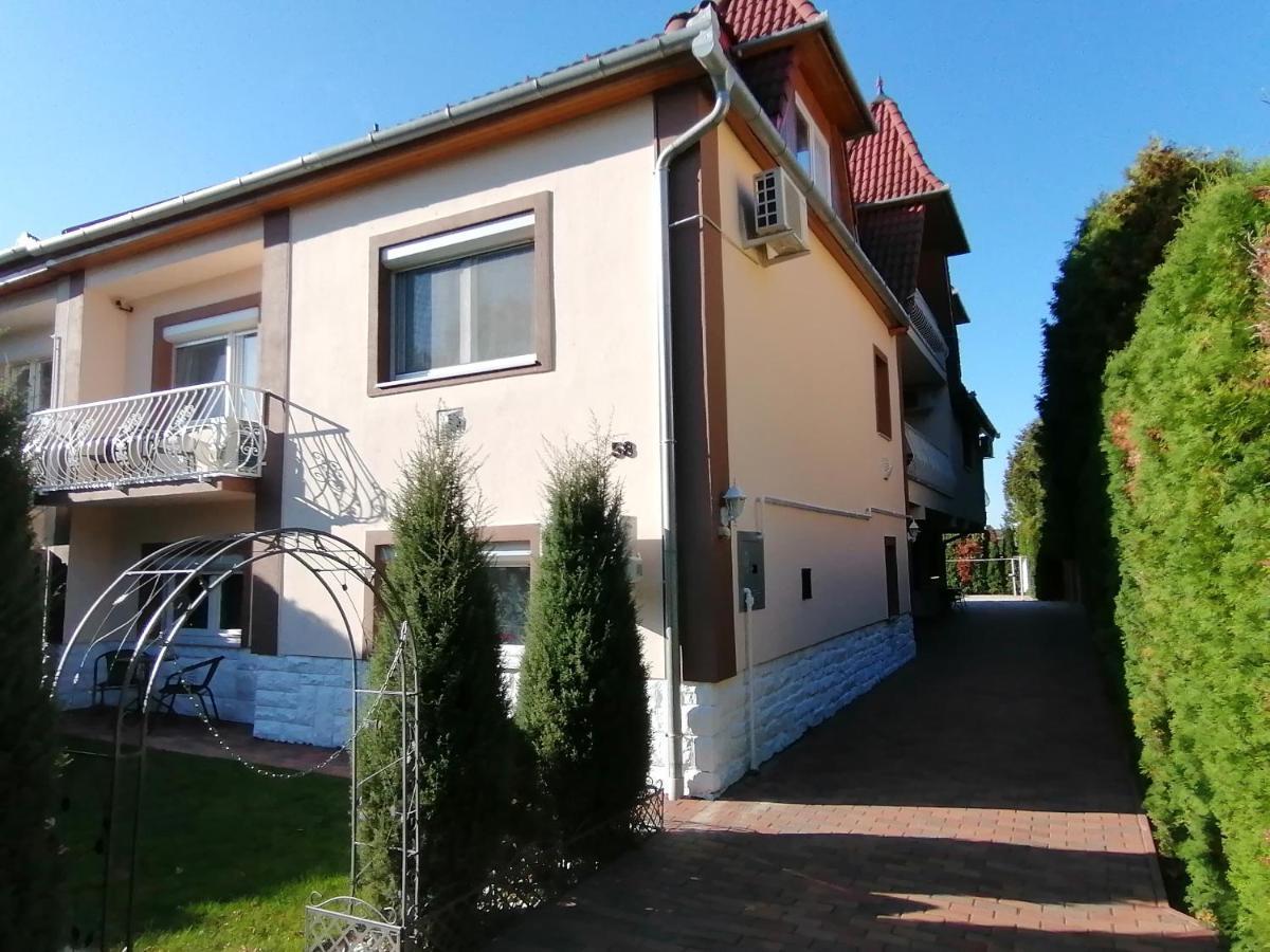 Magdalena Apartmanhaz Heviz Exterior photo