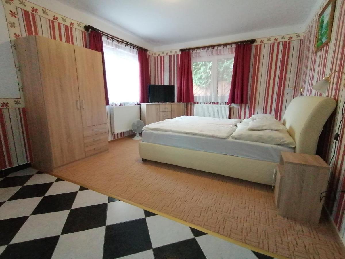Magdalena Apartmanhaz Heviz Exterior photo