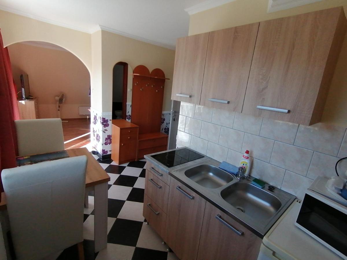 Magdalena Apartmanhaz Heviz Exterior photo