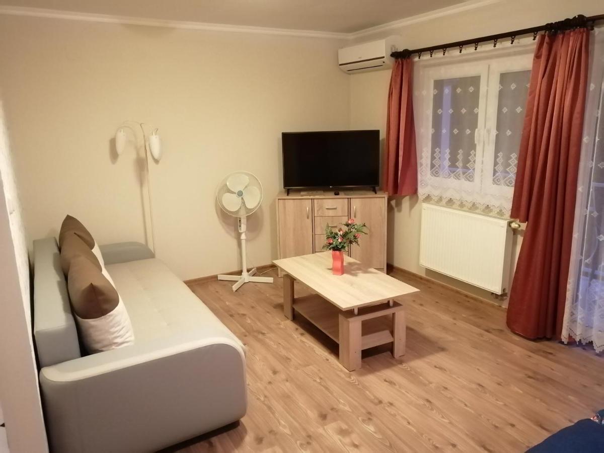 Magdalena Apartmanhaz Heviz Exterior photo