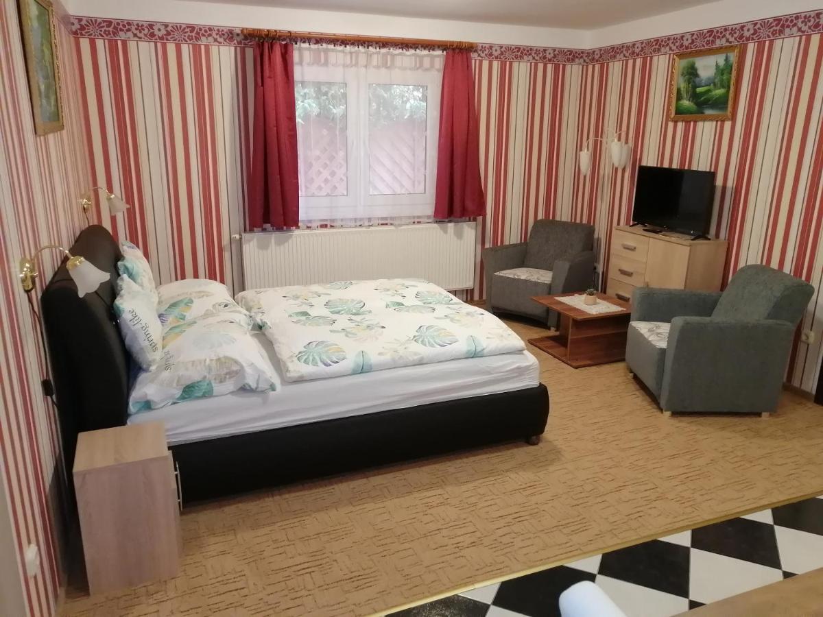 Magdalena Apartmanhaz Heviz Exterior photo